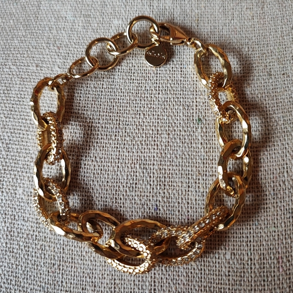 Unsigned Brass Tone Matte Clear Rhinestone Encrusted Rectangular Link Bracelet - Picture 14 of 14